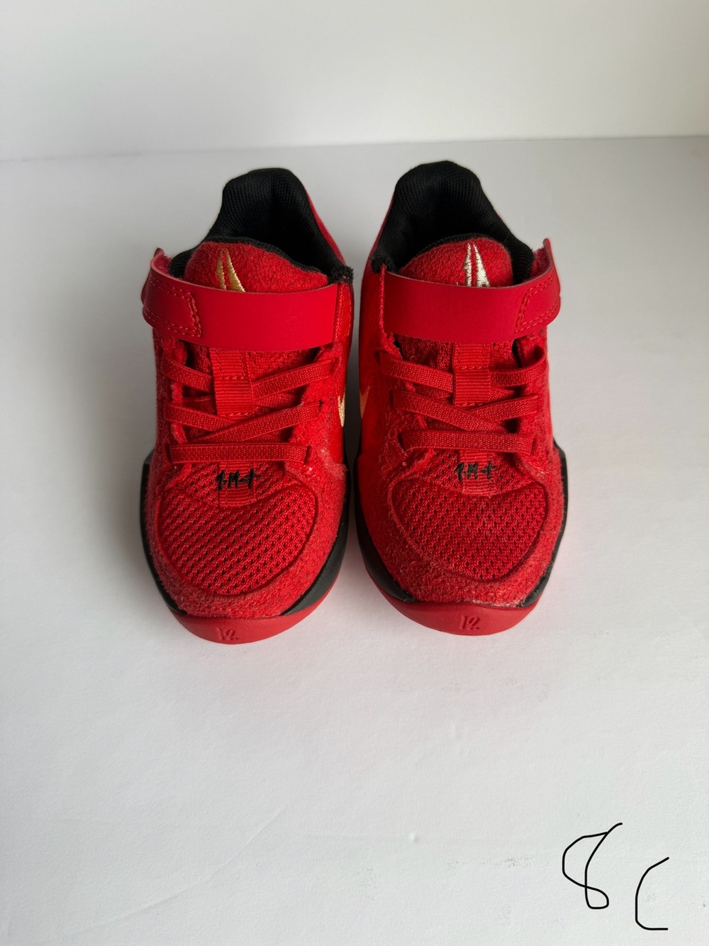 Red Kids Athletic Sneakers with Hook-and-Loop Strap